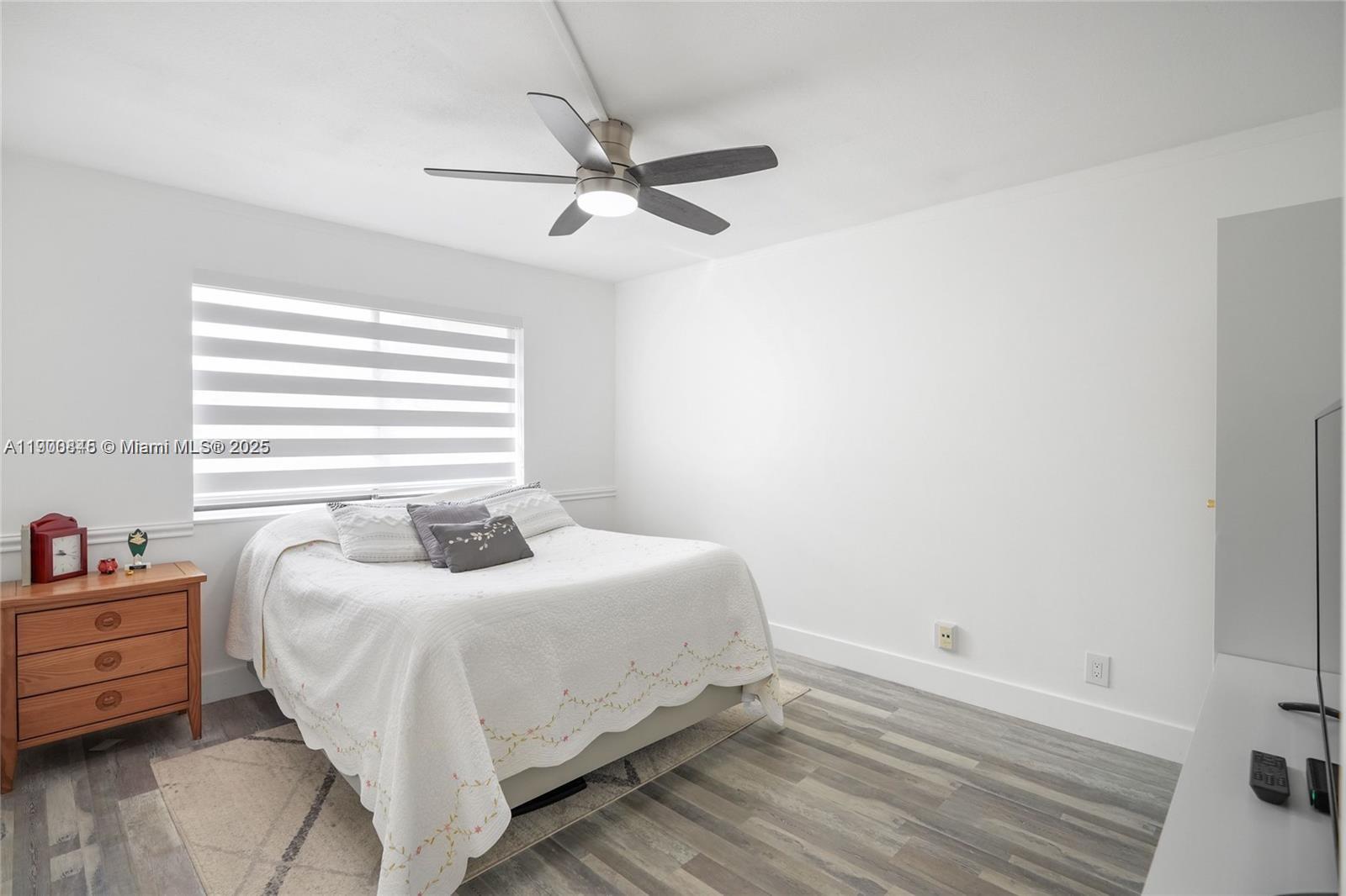 GARDENS AT BONAVENTURE 11 - Residential