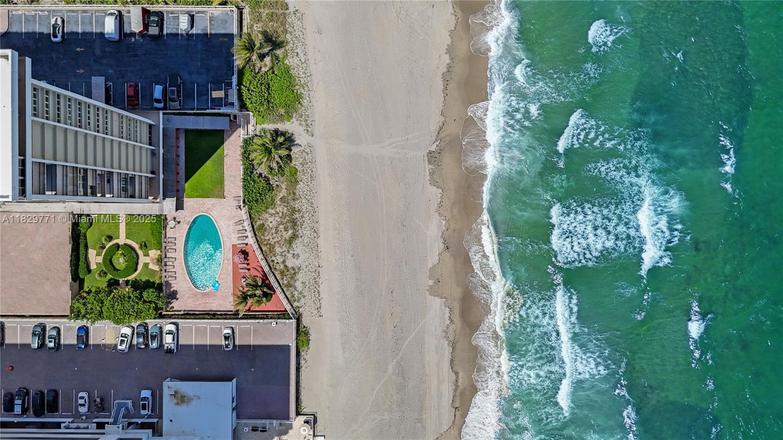 CLOISTER DEL MAR CONDO - Residential