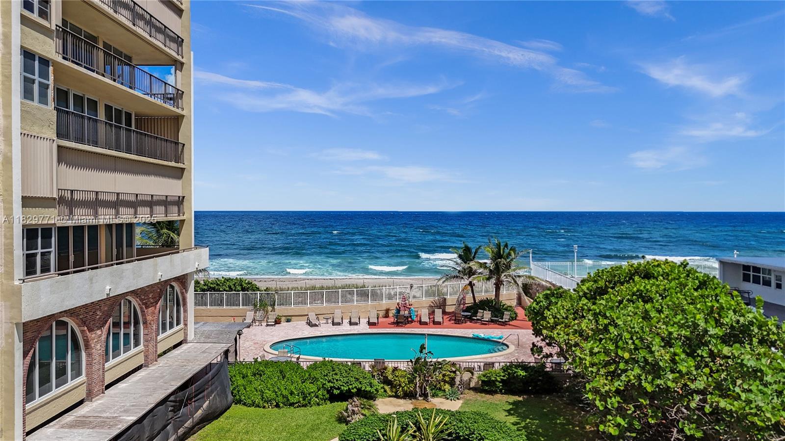 CLOISTER DEL MAR CONDO - Residential