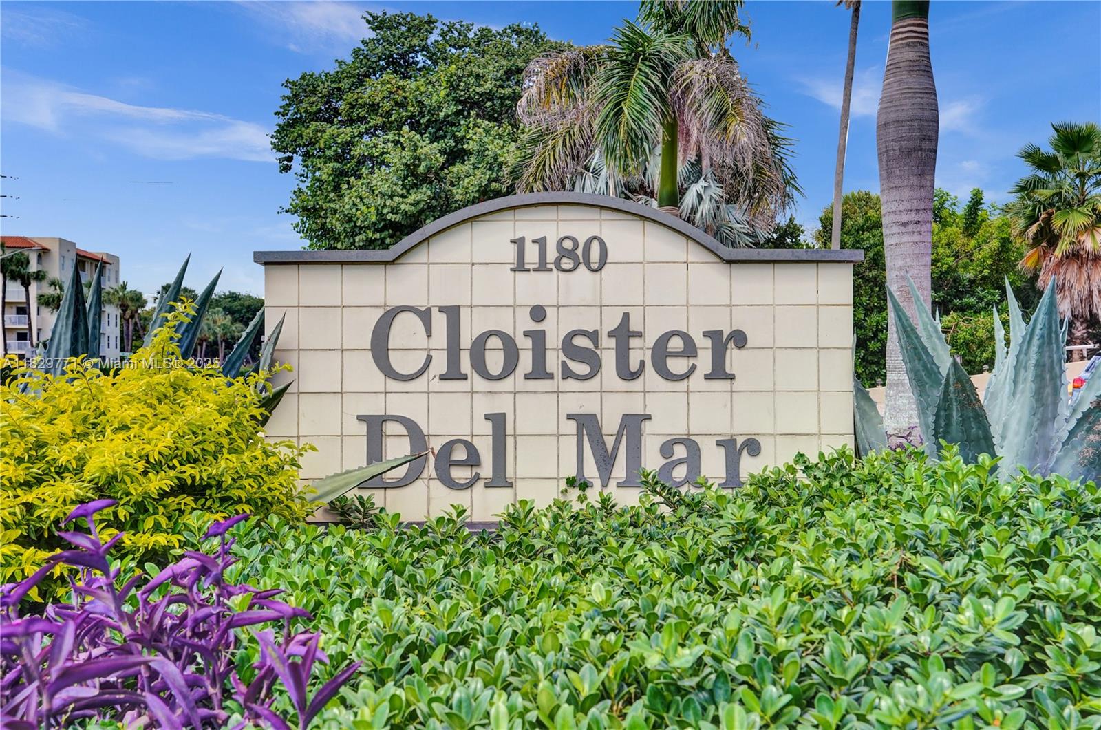 CLOISTER DEL MAR CONDO - Residential