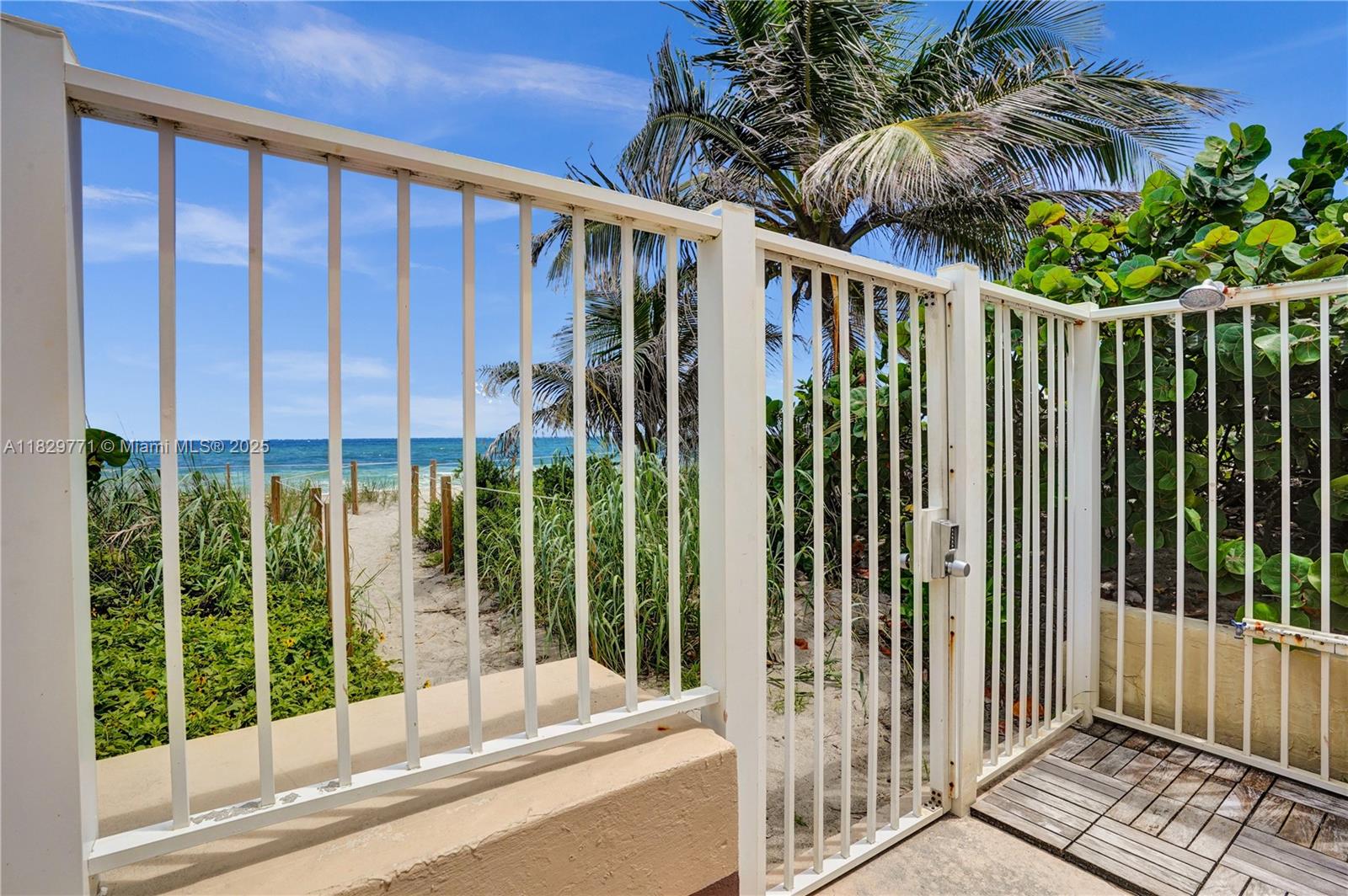CLOISTER DEL MAR CONDO - Residential