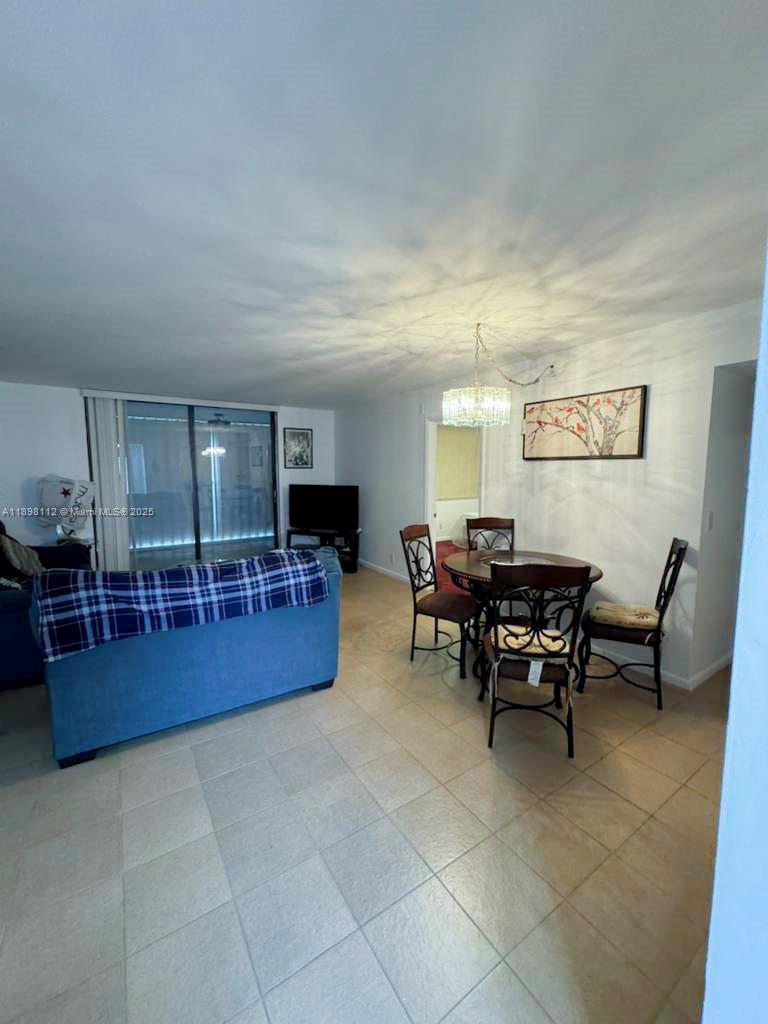 32 OF PALM SPRINGS 3 COND - Residential Lease