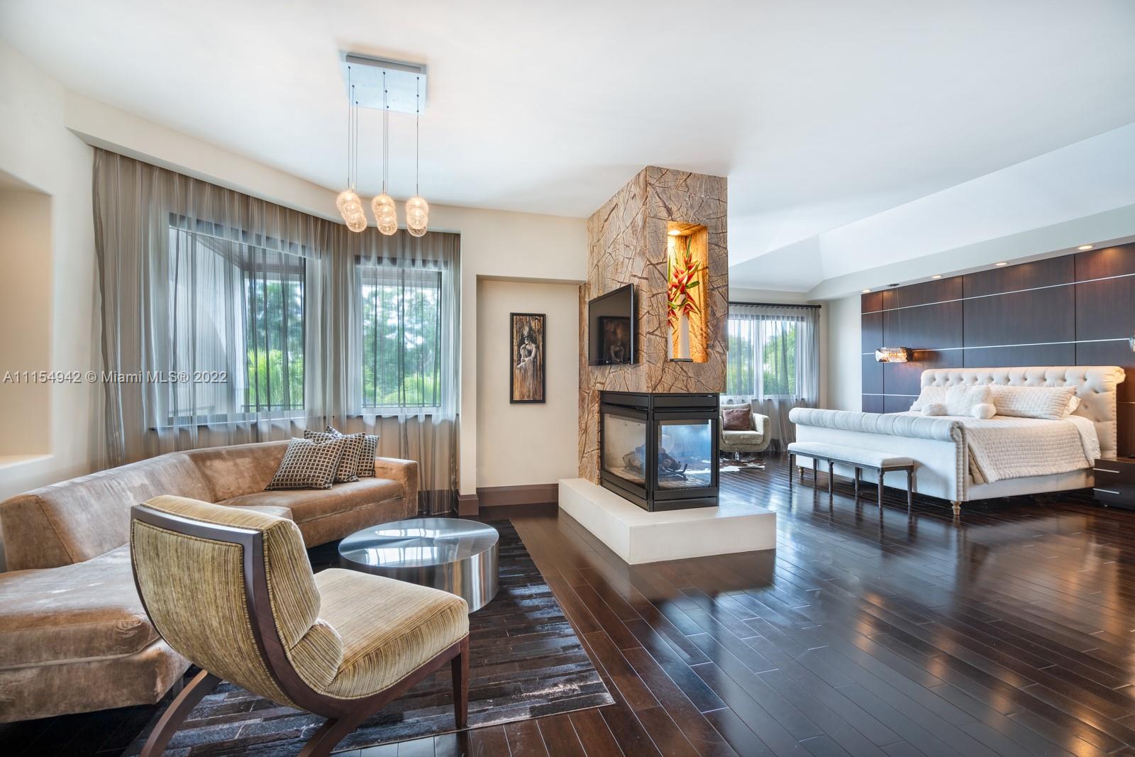 STILWELL ISLES - Residential