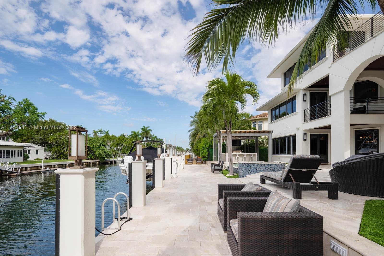 STILWELL ISLES - Residential