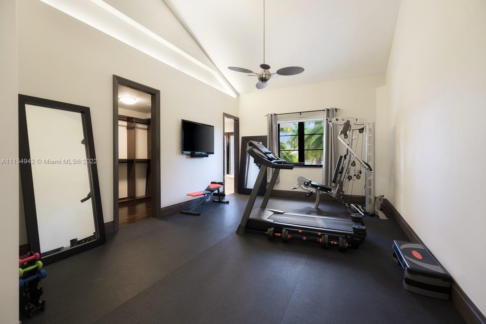 STILWELL ISLES - Residential