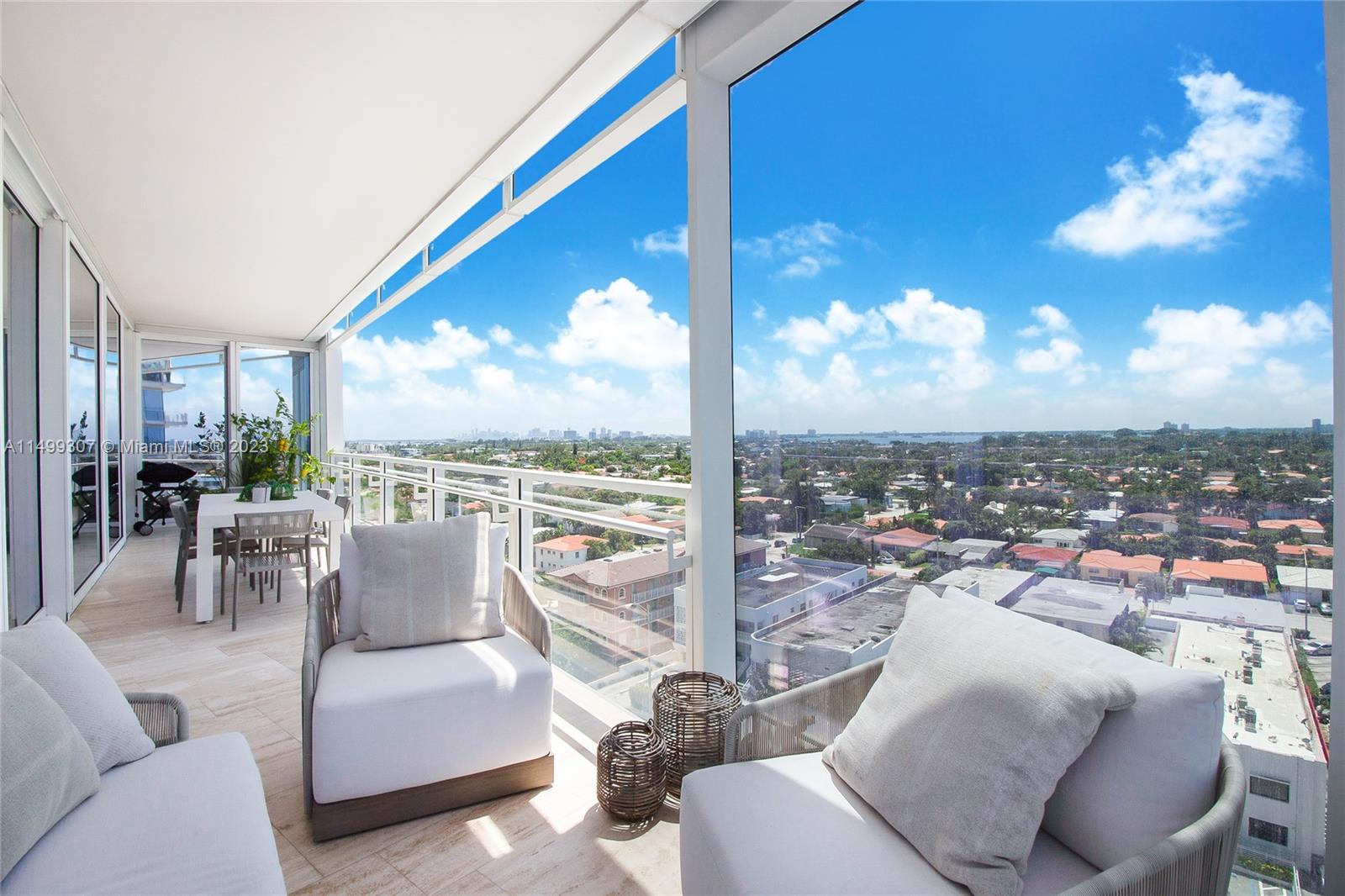 SURF CLUB CONDO - Residential