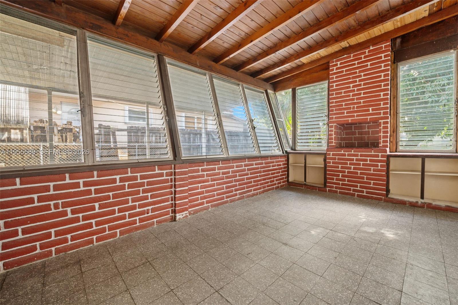 TOWN OF HIALEAH 1 ADDN AM - Residential