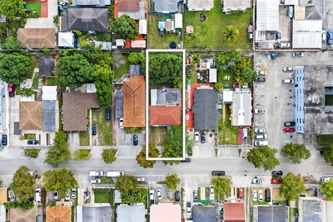 Photo of 42 E 16th St, Hialeah, FL 33010 (MLS # A11955589)