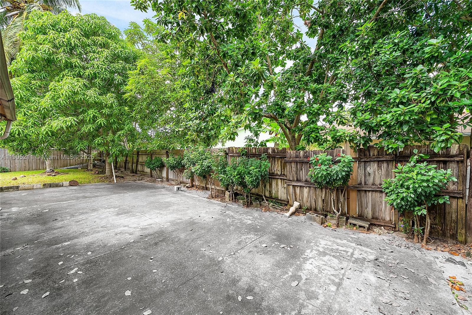 LANTANA HOMES 1 - Residential