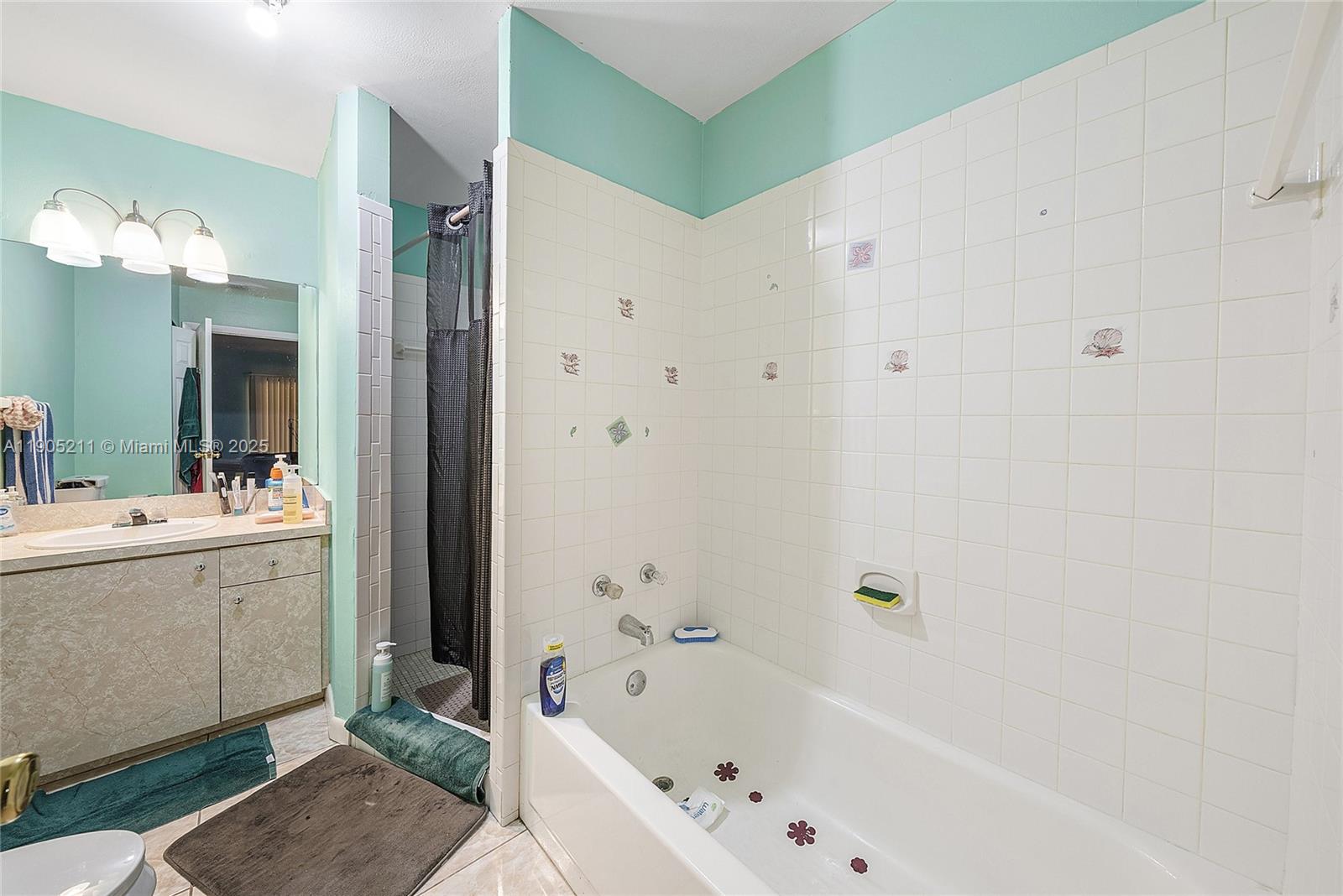 LANTANA HOMES 1 - Residential