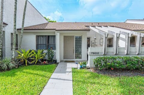 A home in Plantation