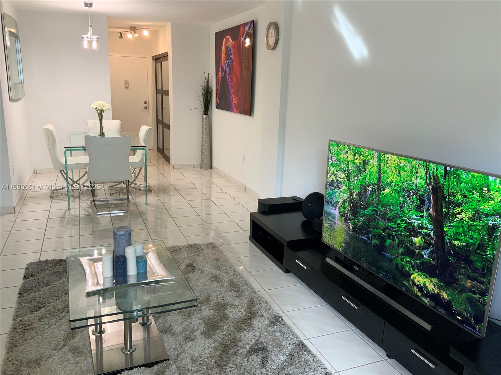 APOLLO CONDO - Residential Lease