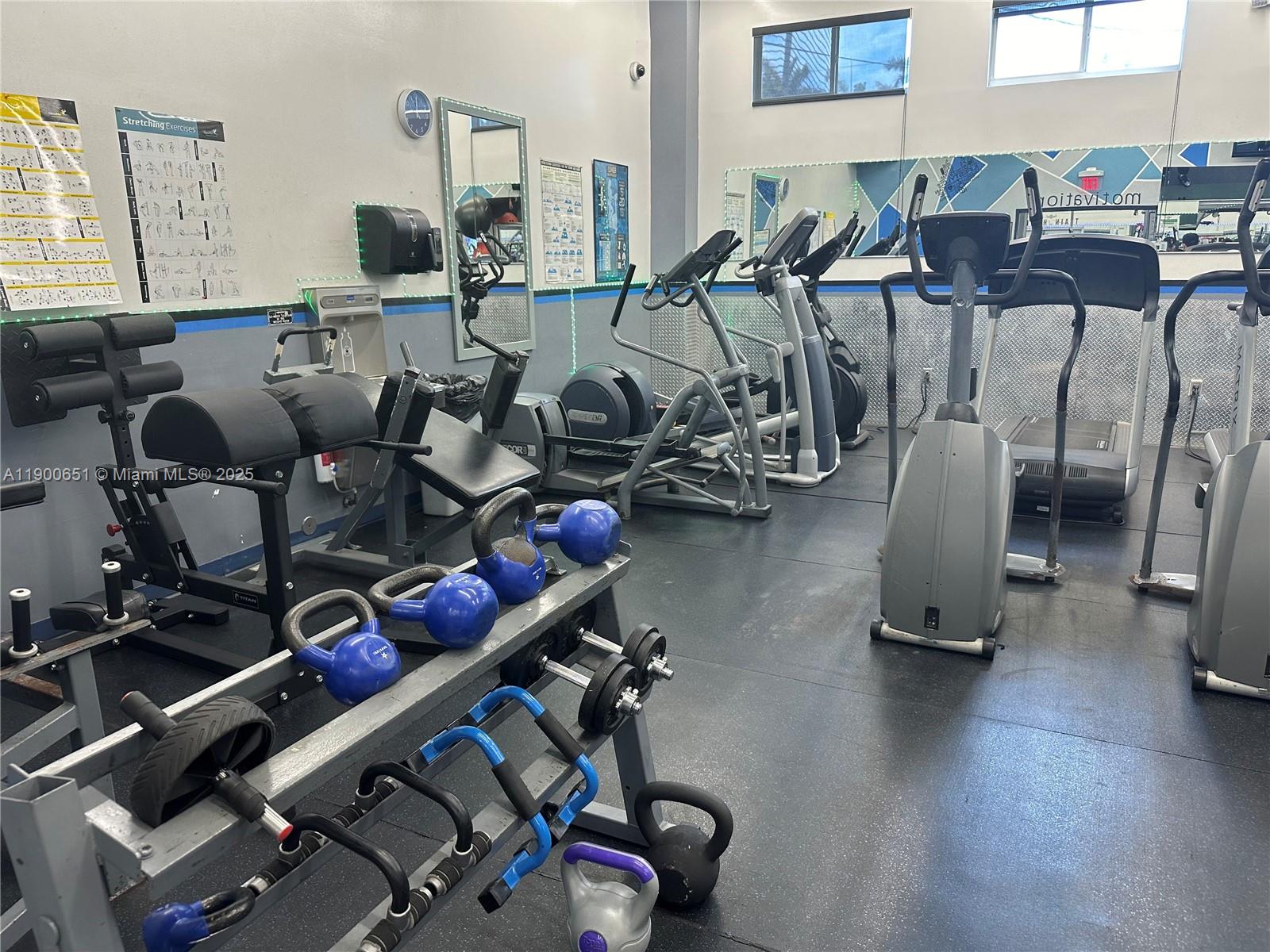 APOLLO CONDO - Residential Lease