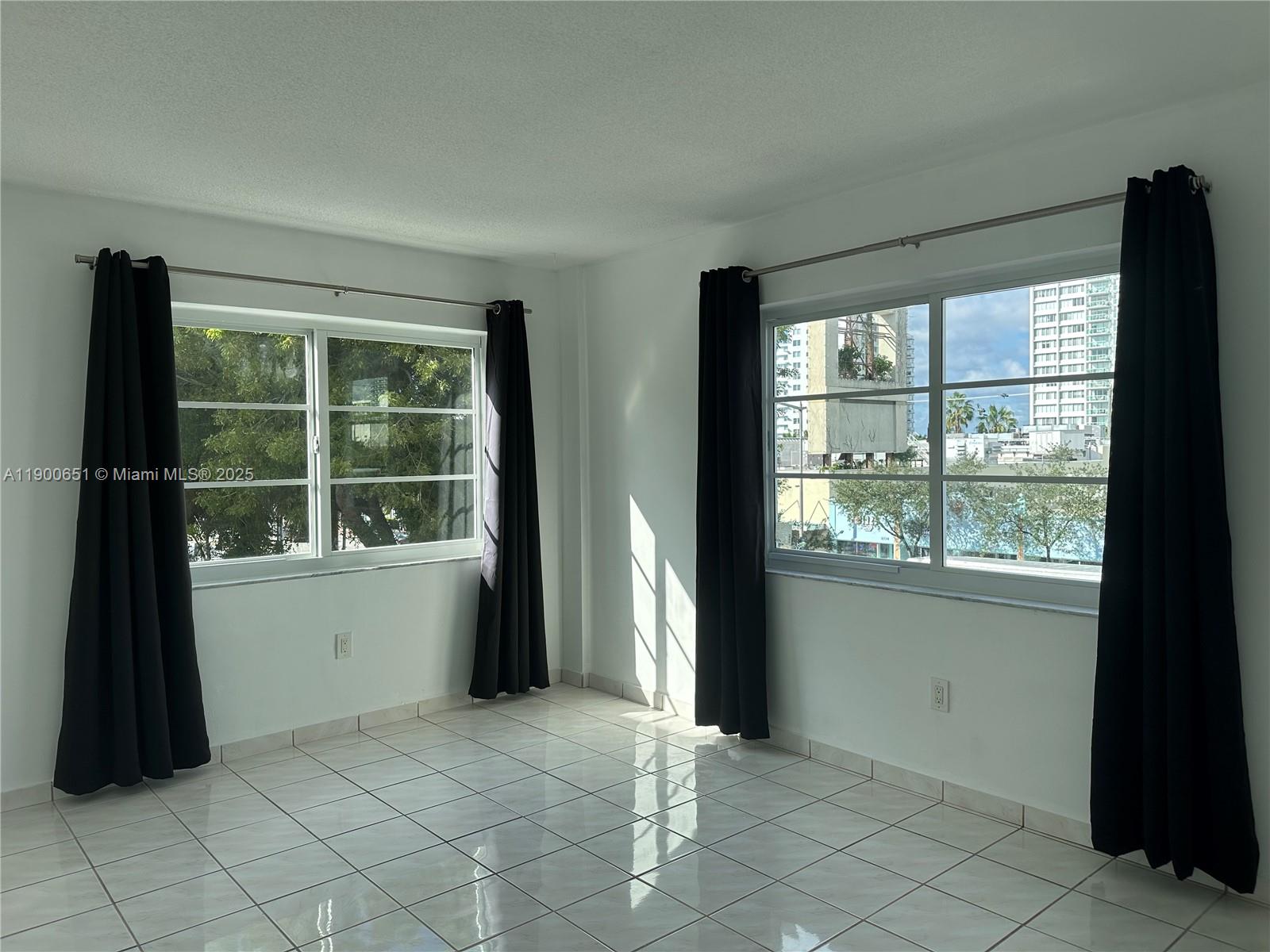 APOLLO CONDO - Residential Lease