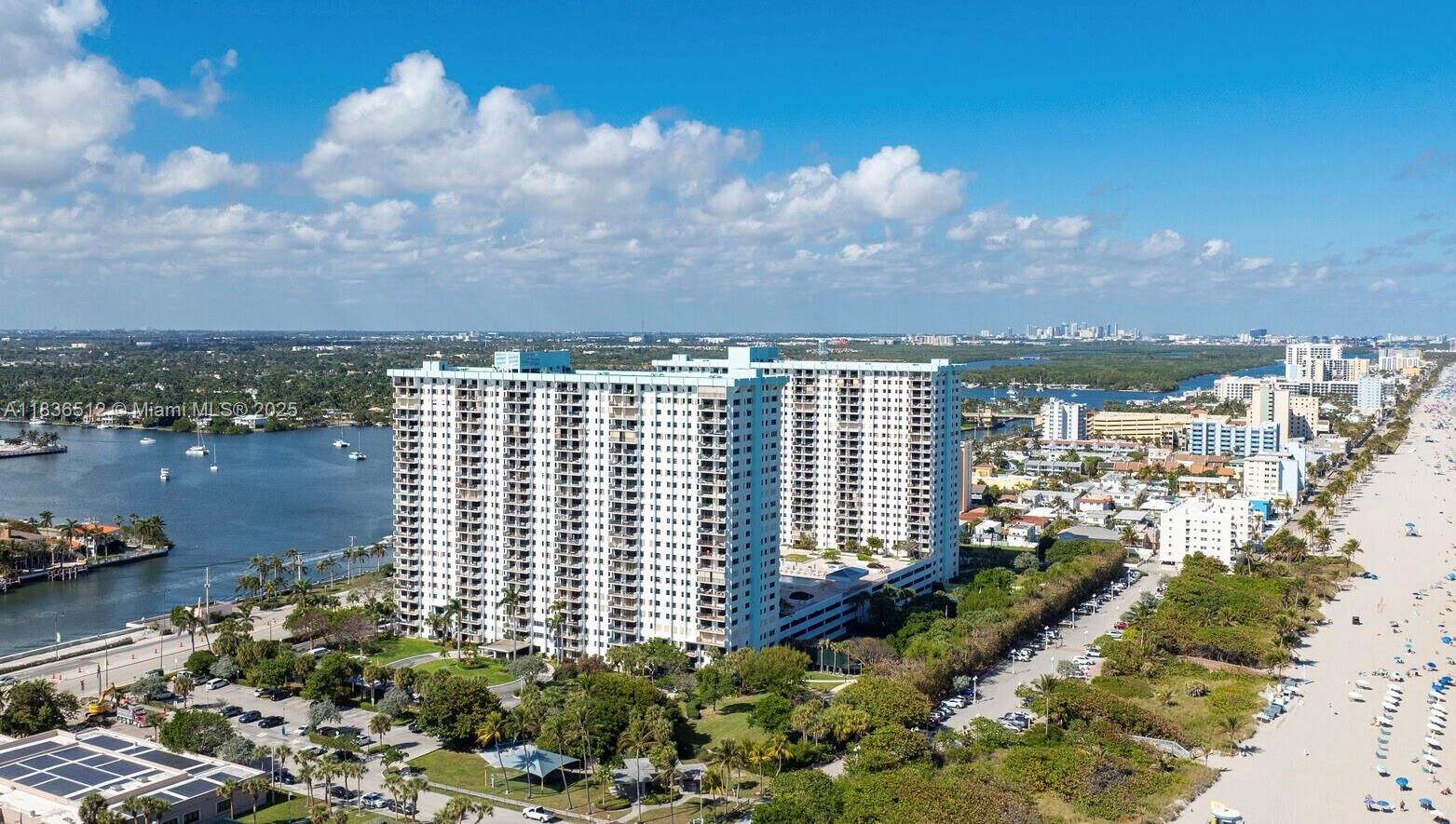 SUMMIT CONDO - Residential