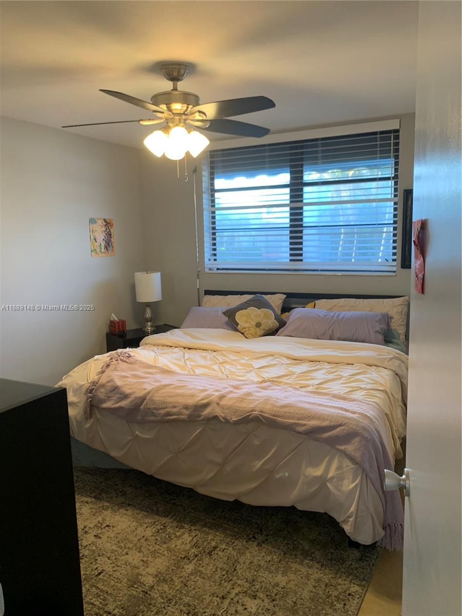 PRESIDENT CO-OP - Residential