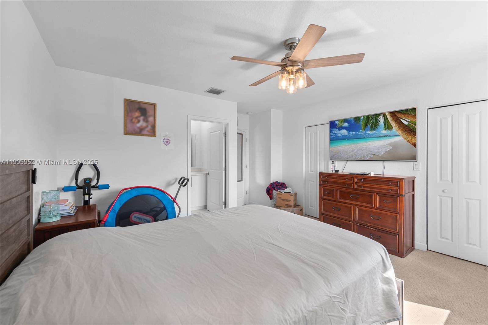 FOREST PARK VILLAS - Residential