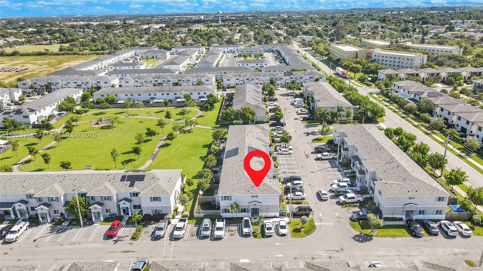 FOREST PARK VILLAS - Residential