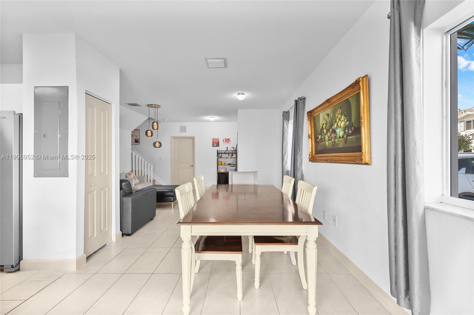 FOREST PARK VILLAS - Residential