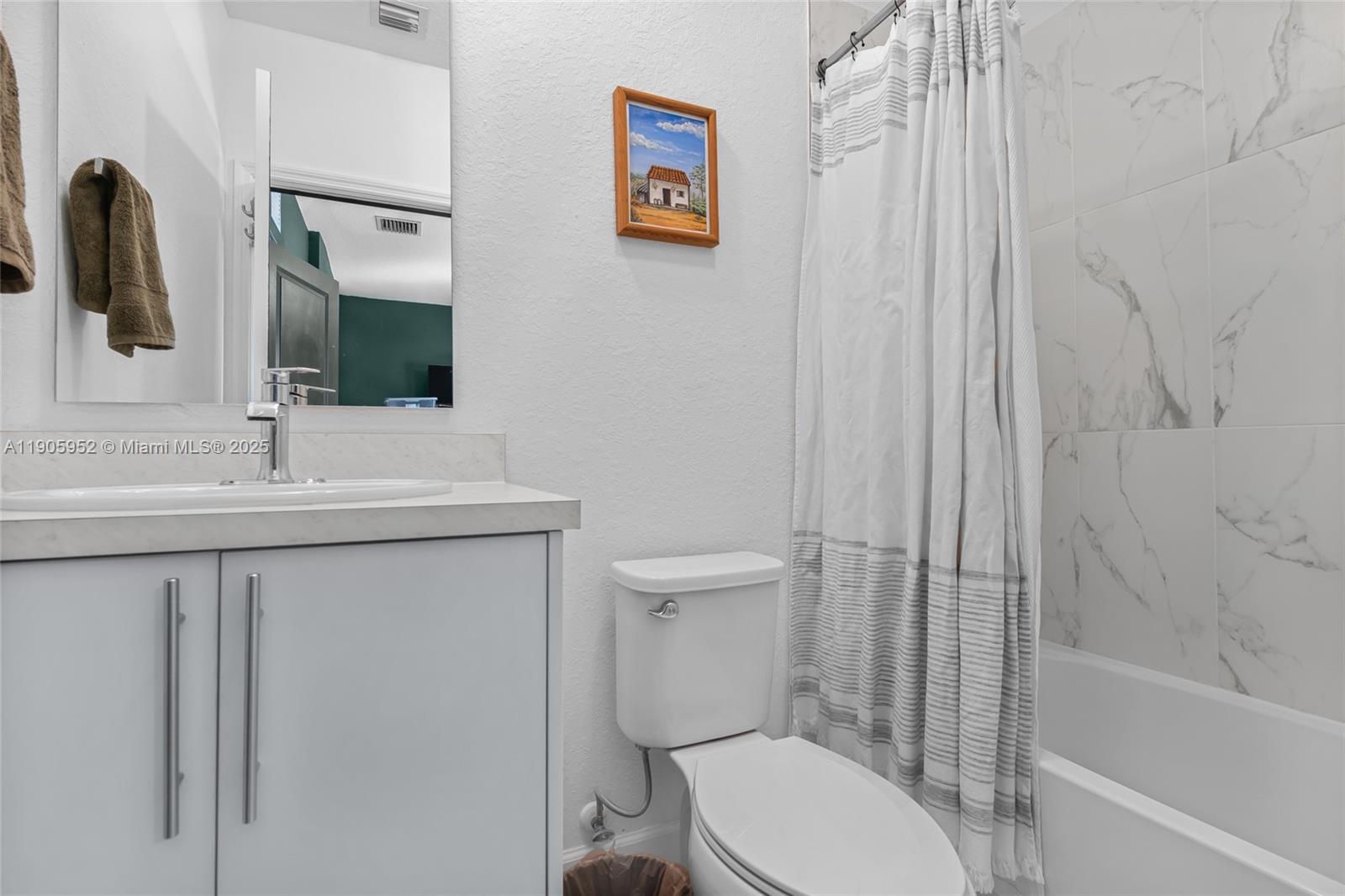 FOREST PARK VILLAS - Residential