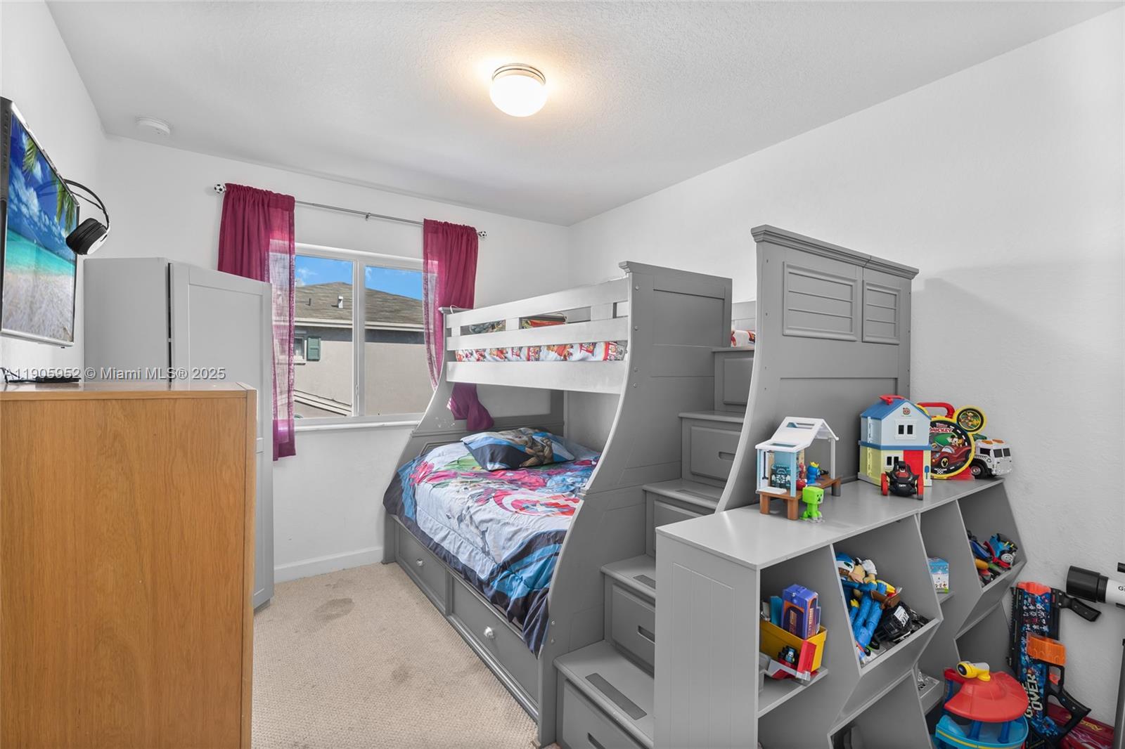 FOREST PARK VILLAS - Residential