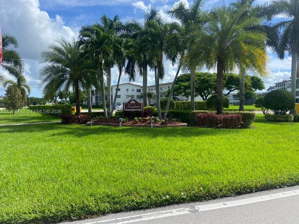 FANSHAW AT CENTURY VILLAG - Residential Lease