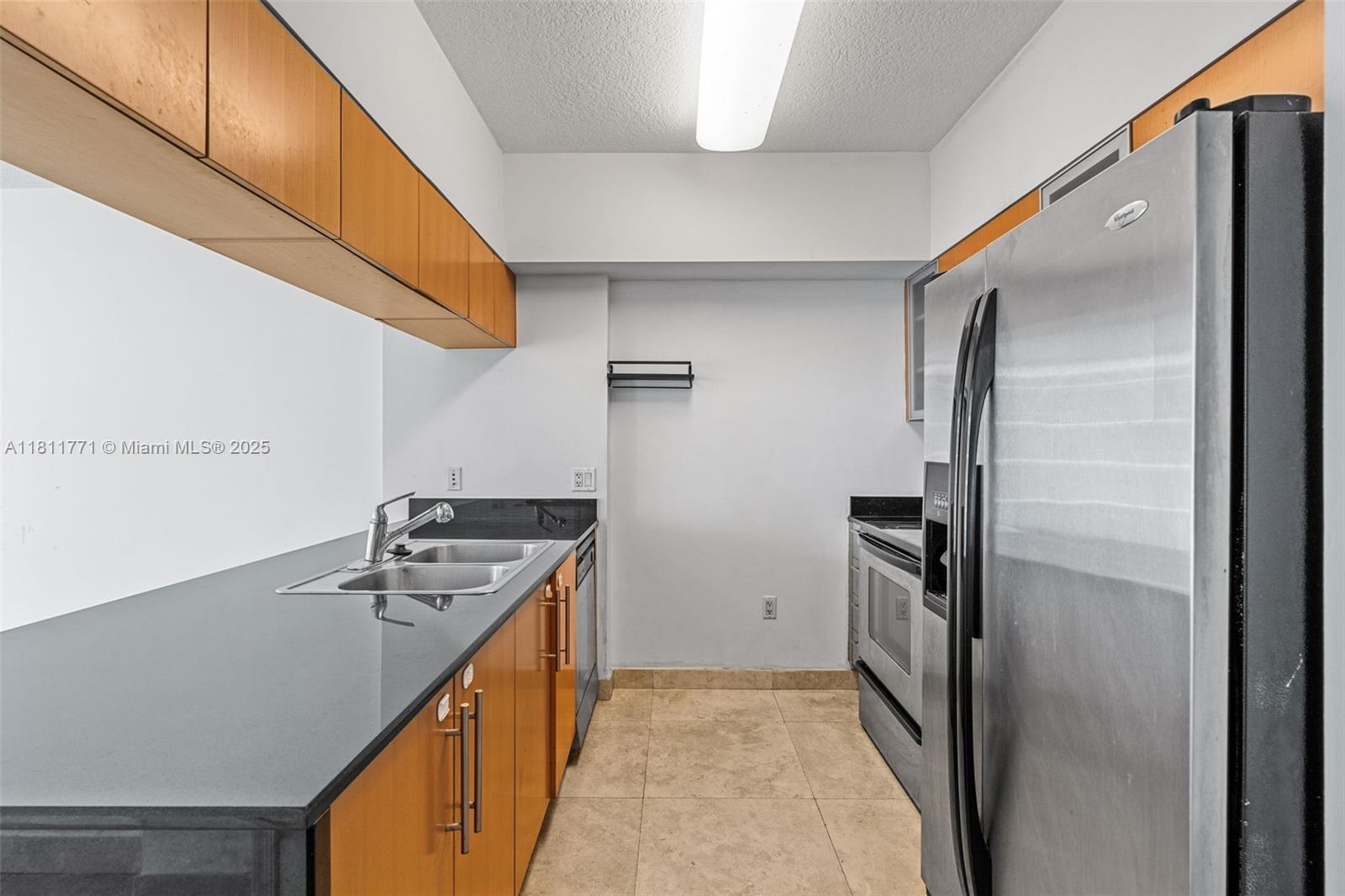 OPERA TOWER CONDO - Residential