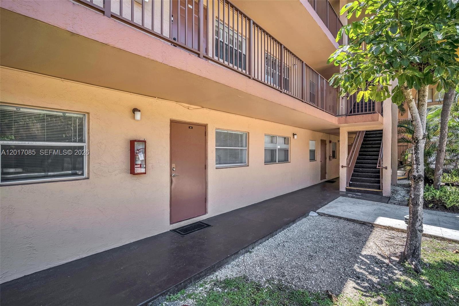 GARDENS AT LAUDERHILL CON - Residential