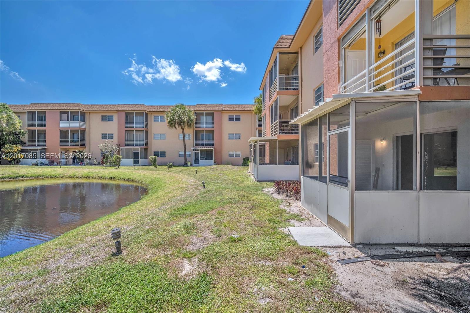GARDENS AT LAUDERHILL CON - Residential
