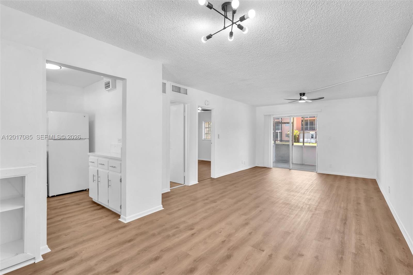 GARDENS AT LAUDERHILL CON - Residential