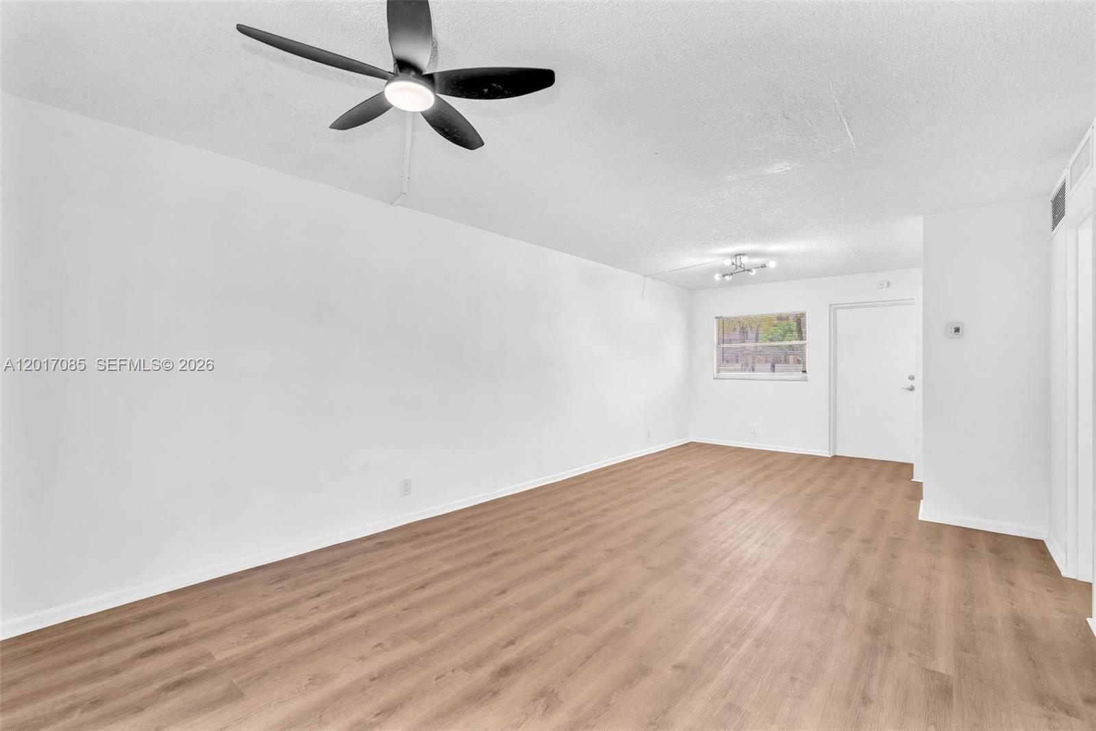 GARDENS AT LAUDERHILL CON - Residential