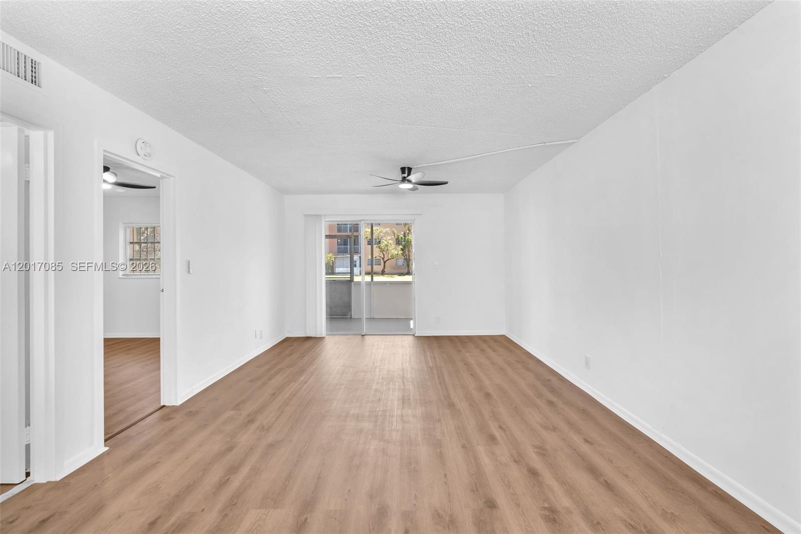 GARDENS AT LAUDERHILL CON - Residential