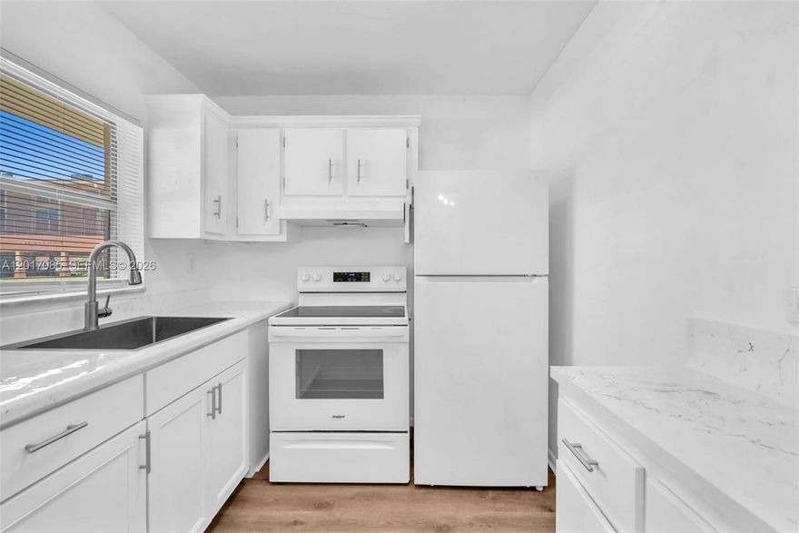 Completely remodeled 1/1 in an amazing community with low HOA fees. 
Unit features tons of natural light and very conveniently located on the first floor for easy access and plenty of space. 
Special Assessment $64.33 
Won't last!