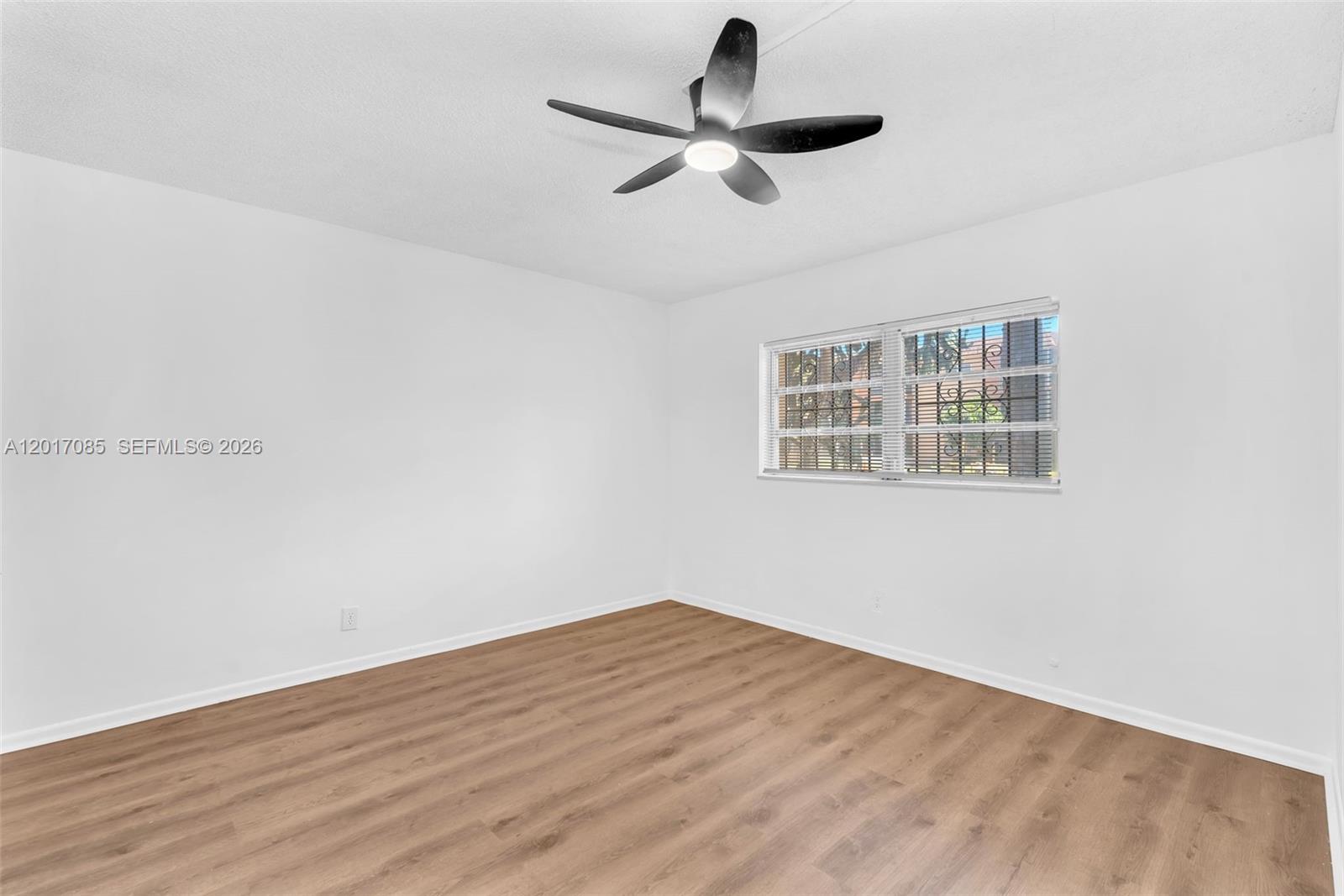 GARDENS AT LAUDERHILL CON - Residential