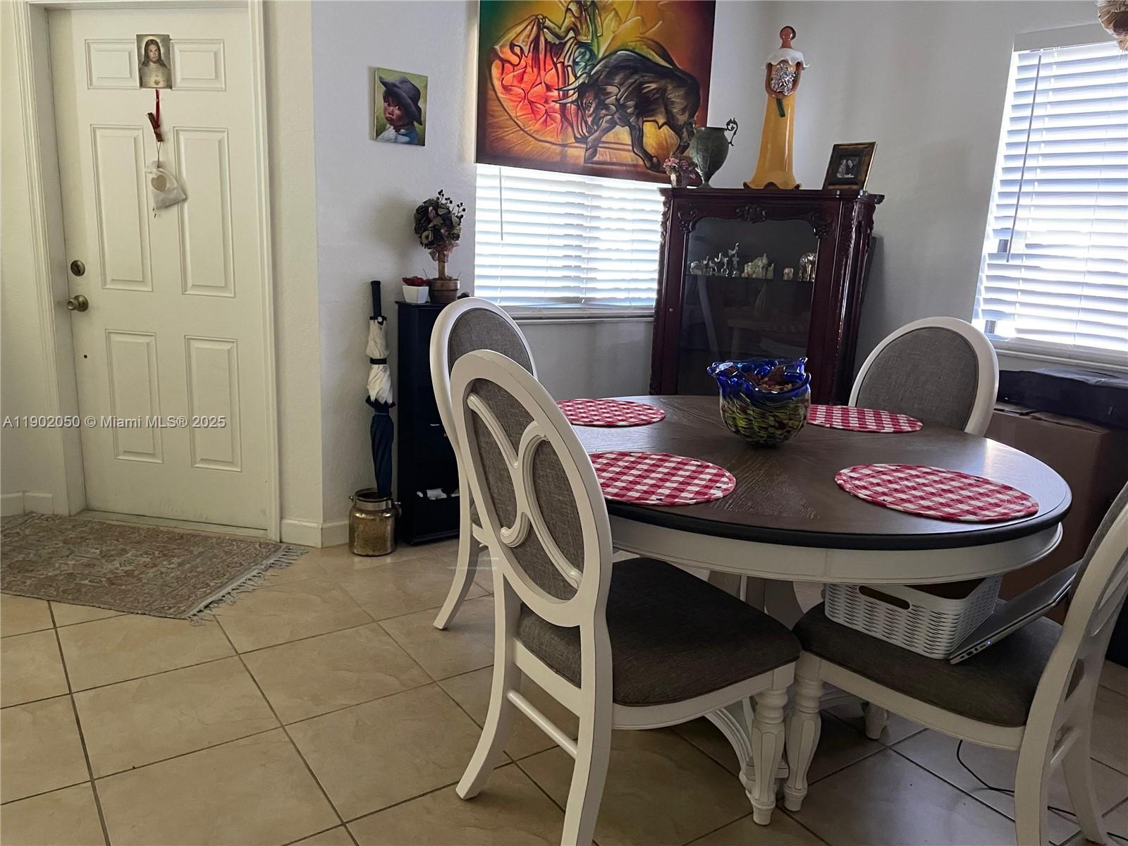 THE COURTS AT BAYSHORE I - Residential Lease