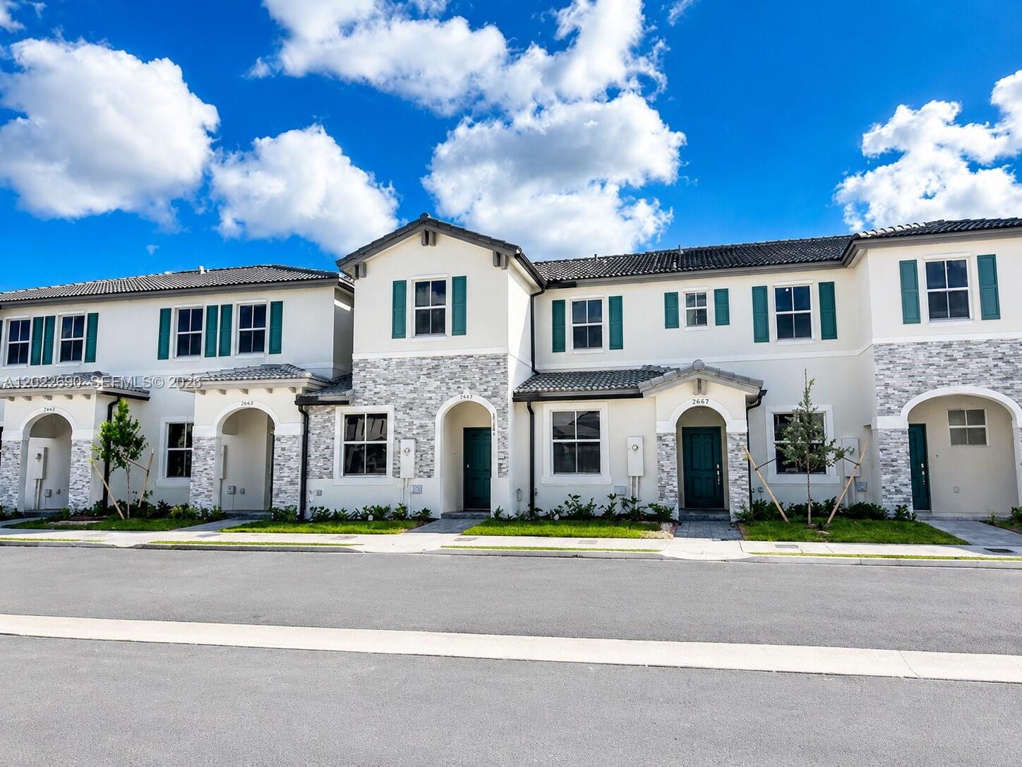 29281 SW 163RD CT, Homestead, FL, 33033/$379,900 1 29281 SW 163RD CT