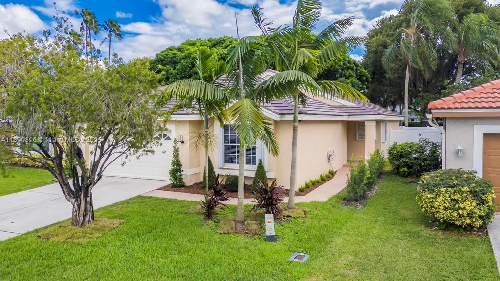 SILVER LAKES AT PEMBROKE - Residential
