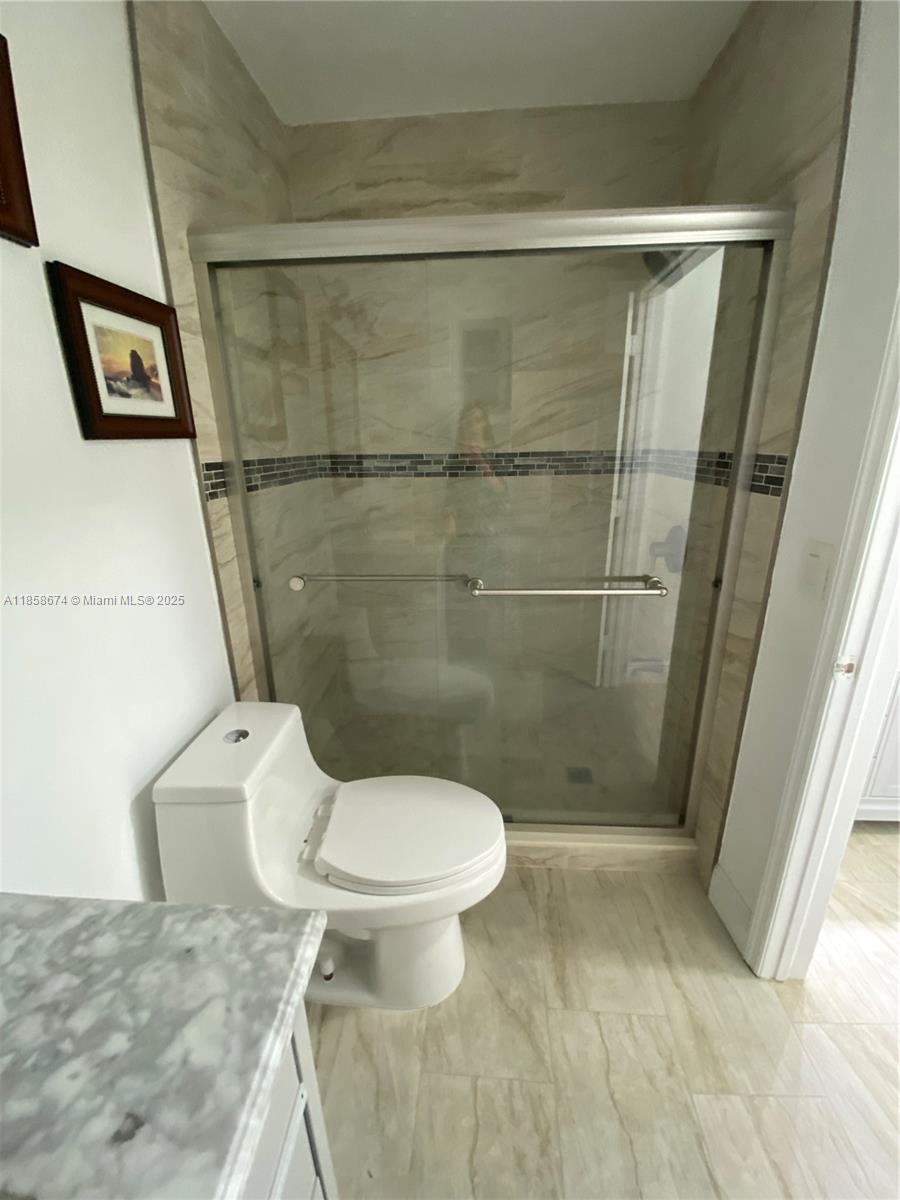 MARQUIS VILLAS I CONDO - Residential Lease