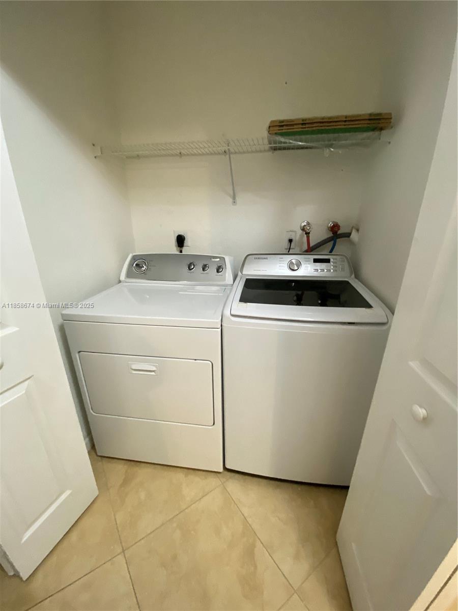 MARQUIS VILLAS I CONDO - Residential Lease