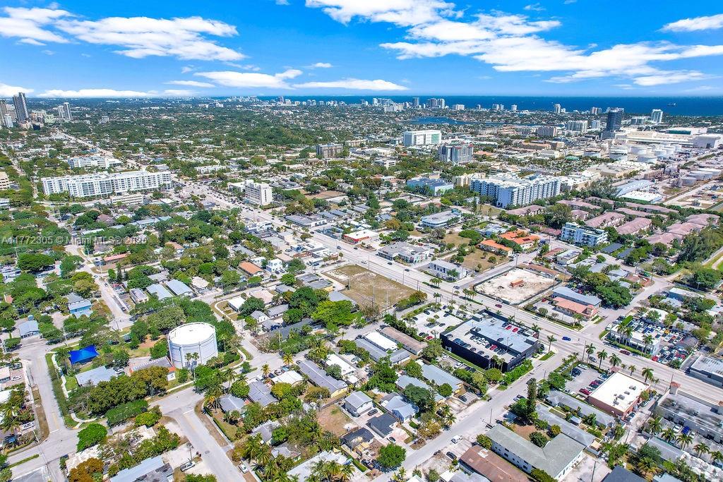 501 Se 21st St, Fort Lauderdale, Broward County, Florida - 2 Bedrooms  
1 Bathrooms - 