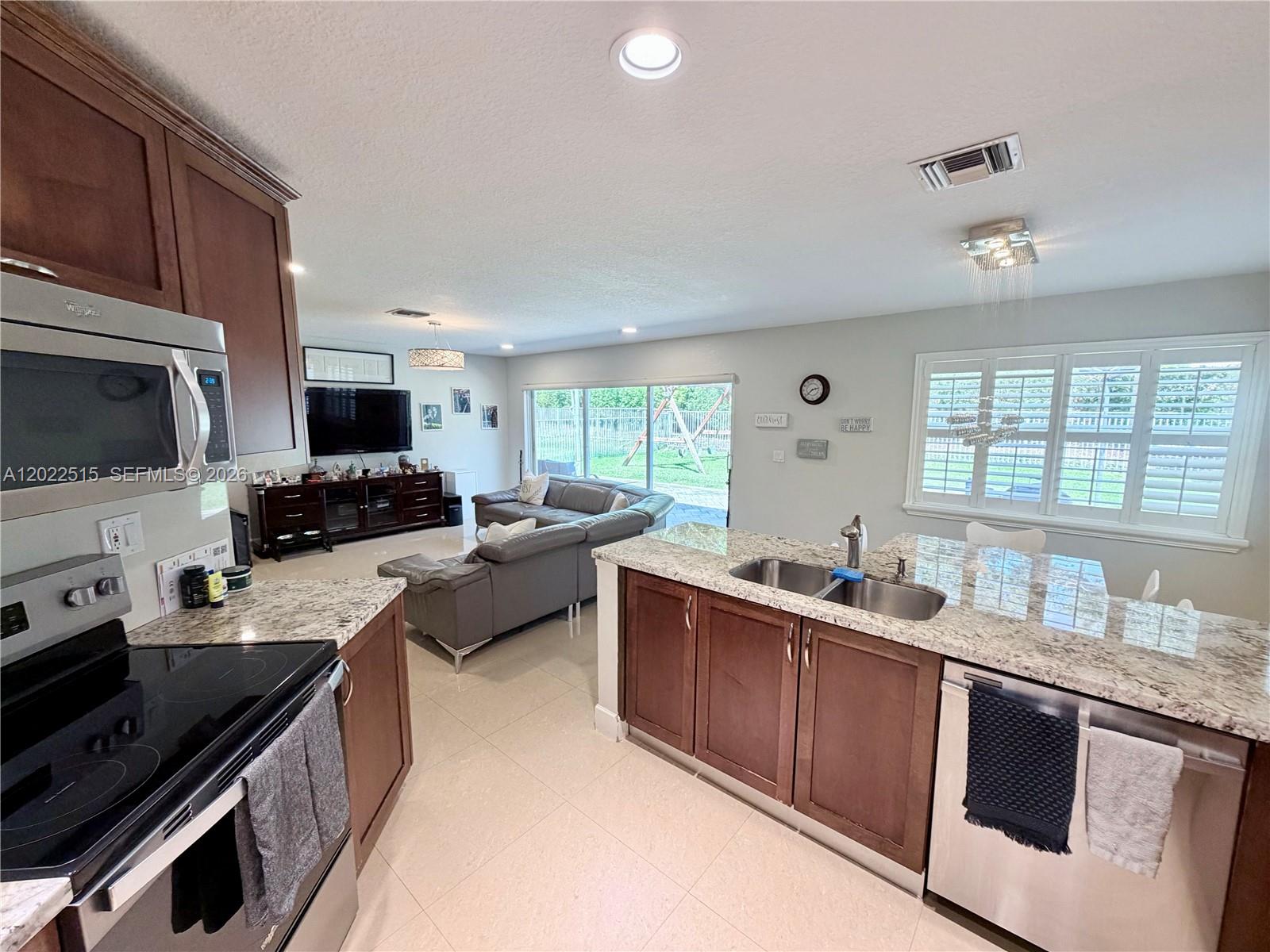 AMBER-RUBY COVE PLAT - Residential
