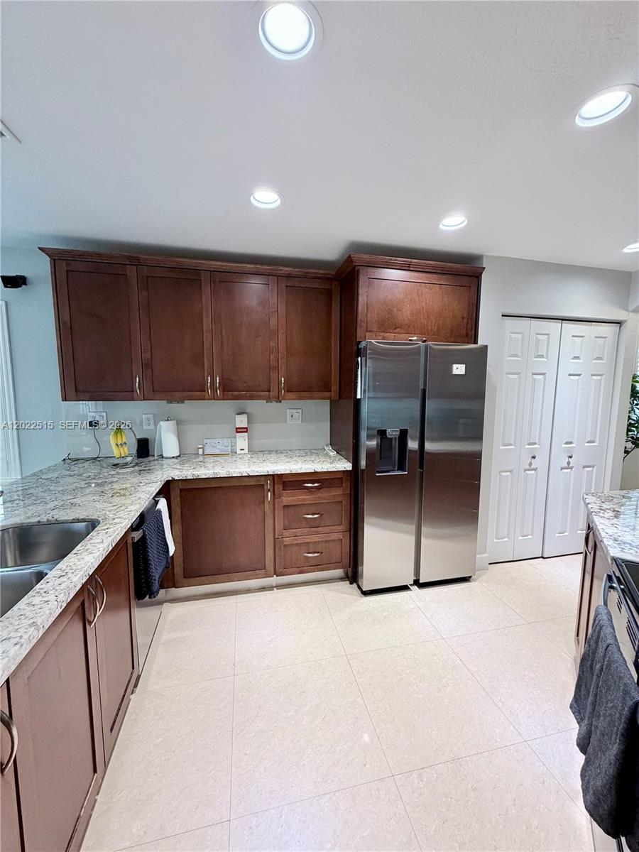 AMBER-RUBY COVE PLAT - Residential