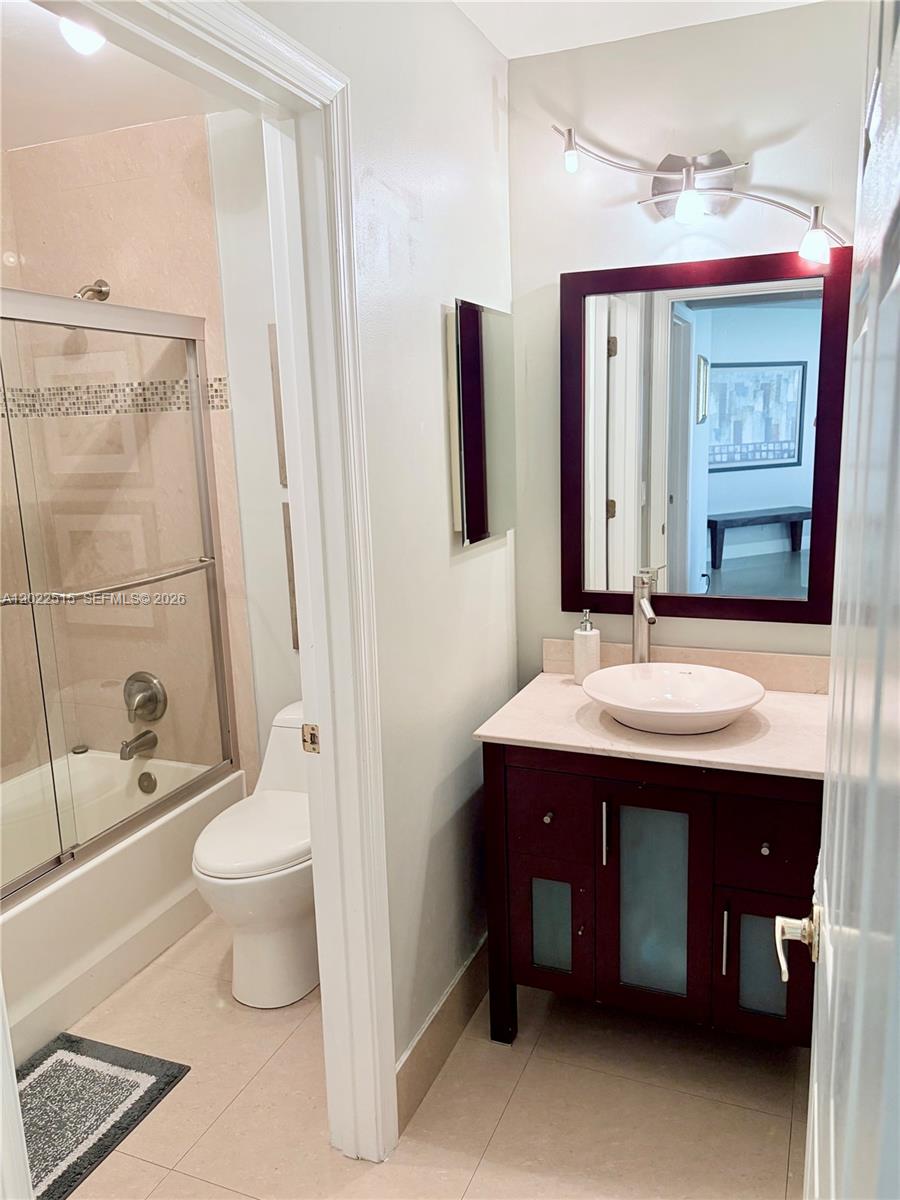 AMBER-RUBY COVE PLAT - Residential