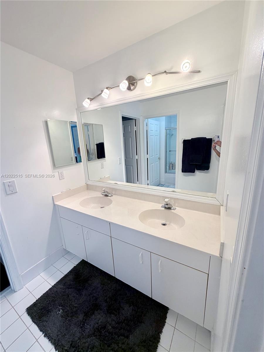 AMBER-RUBY COVE PLAT - Residential