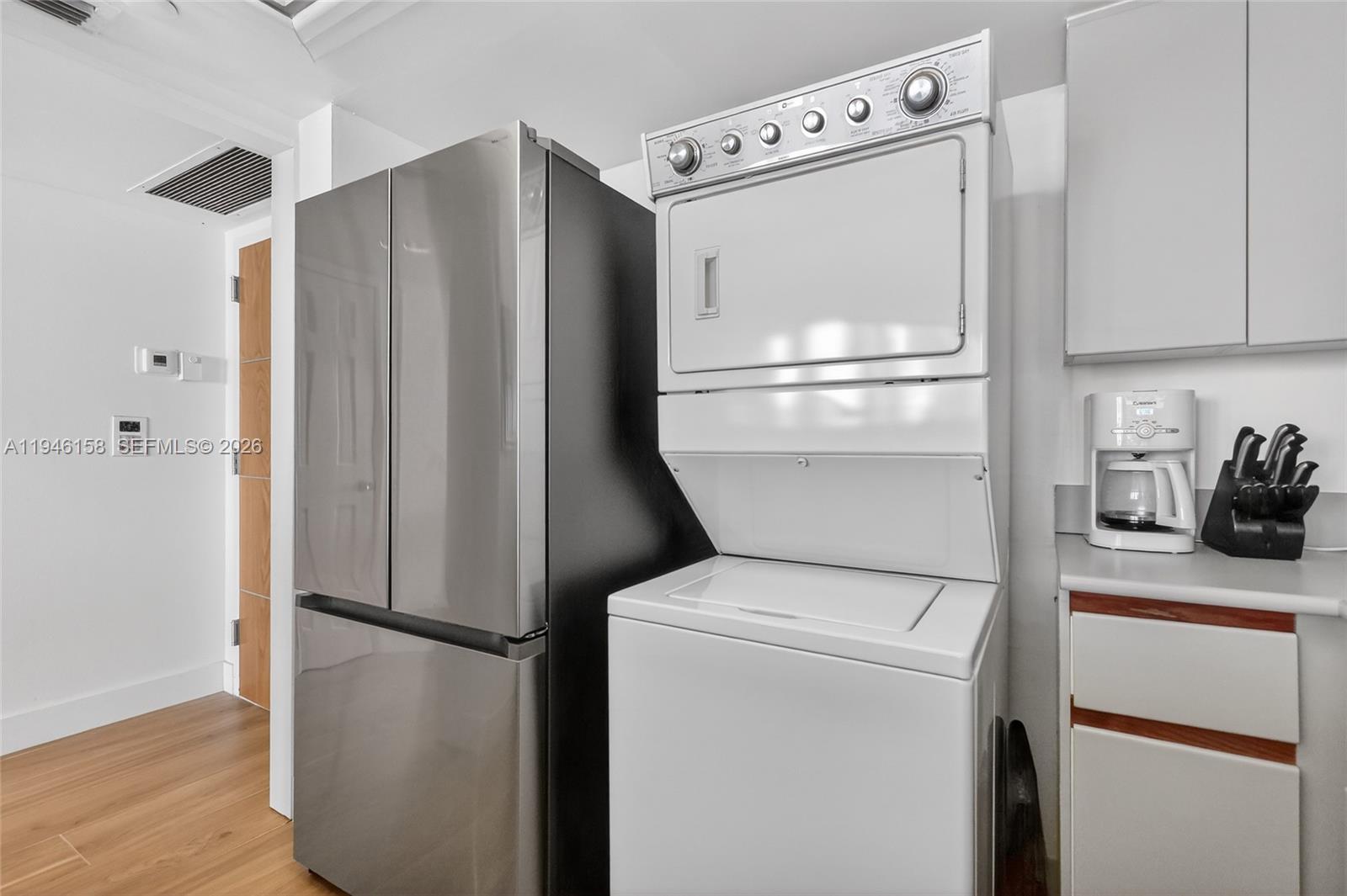 SOUTH POINTE TOWERS CONDO - Residential