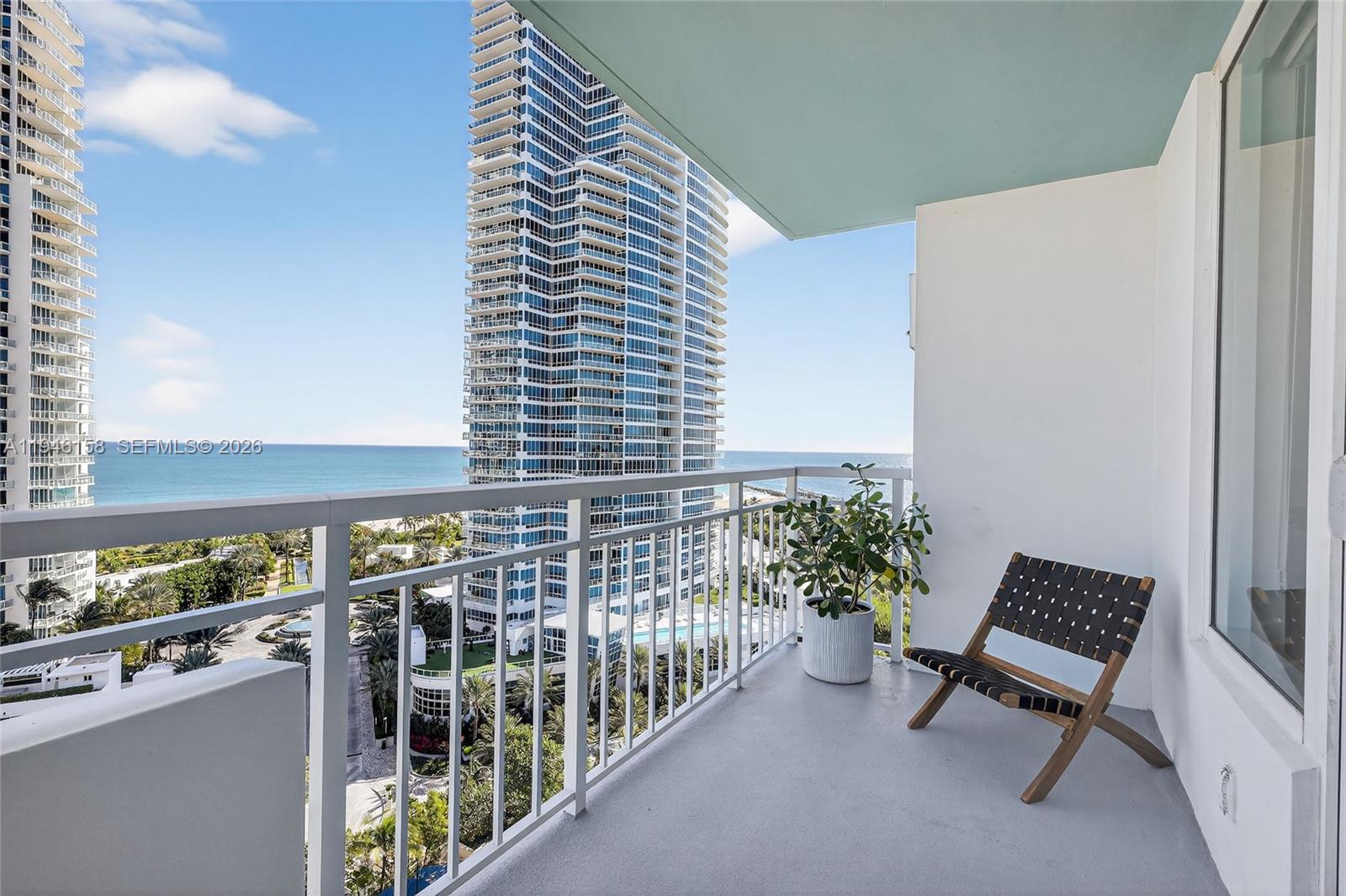 SOUTH POINTE TOWERS CONDO - Residential