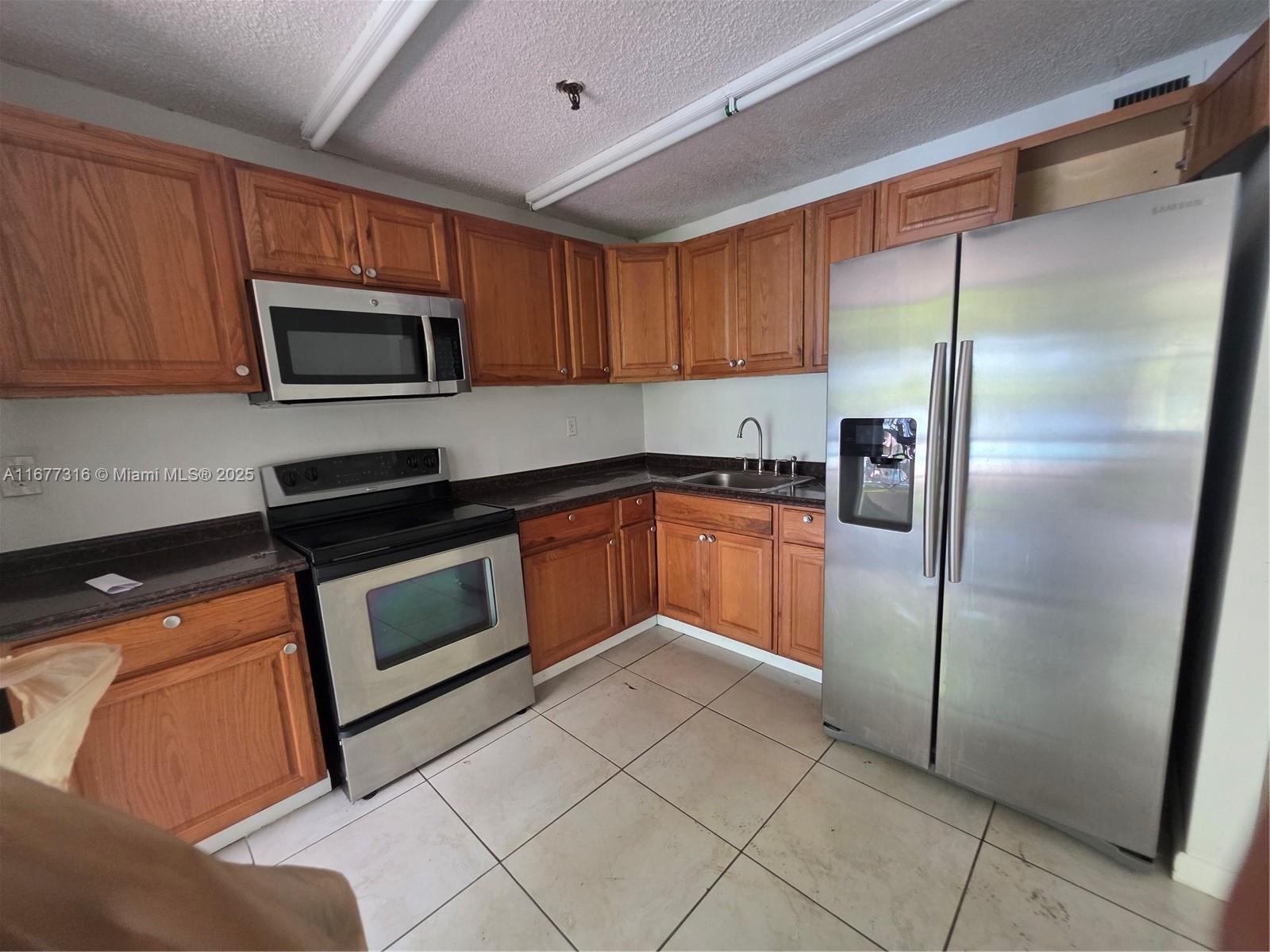 COCO WOOD - Residential