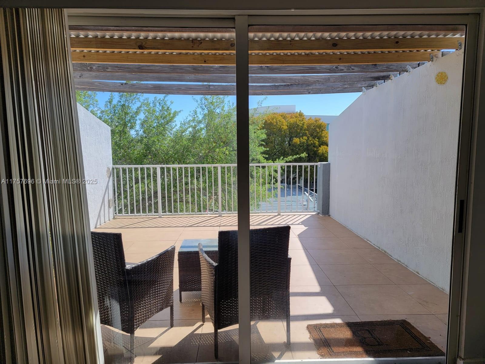 BIRD GROVE CONDO - Residential
