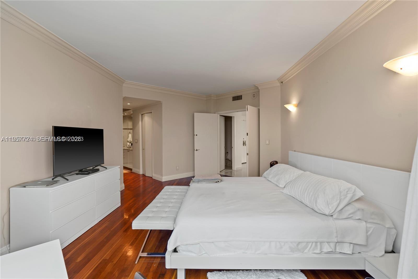 PORTOFINO TOWER CONDO - Residential