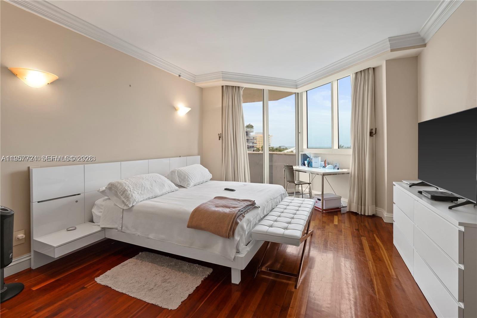 PORTOFINO TOWER CONDO - Residential